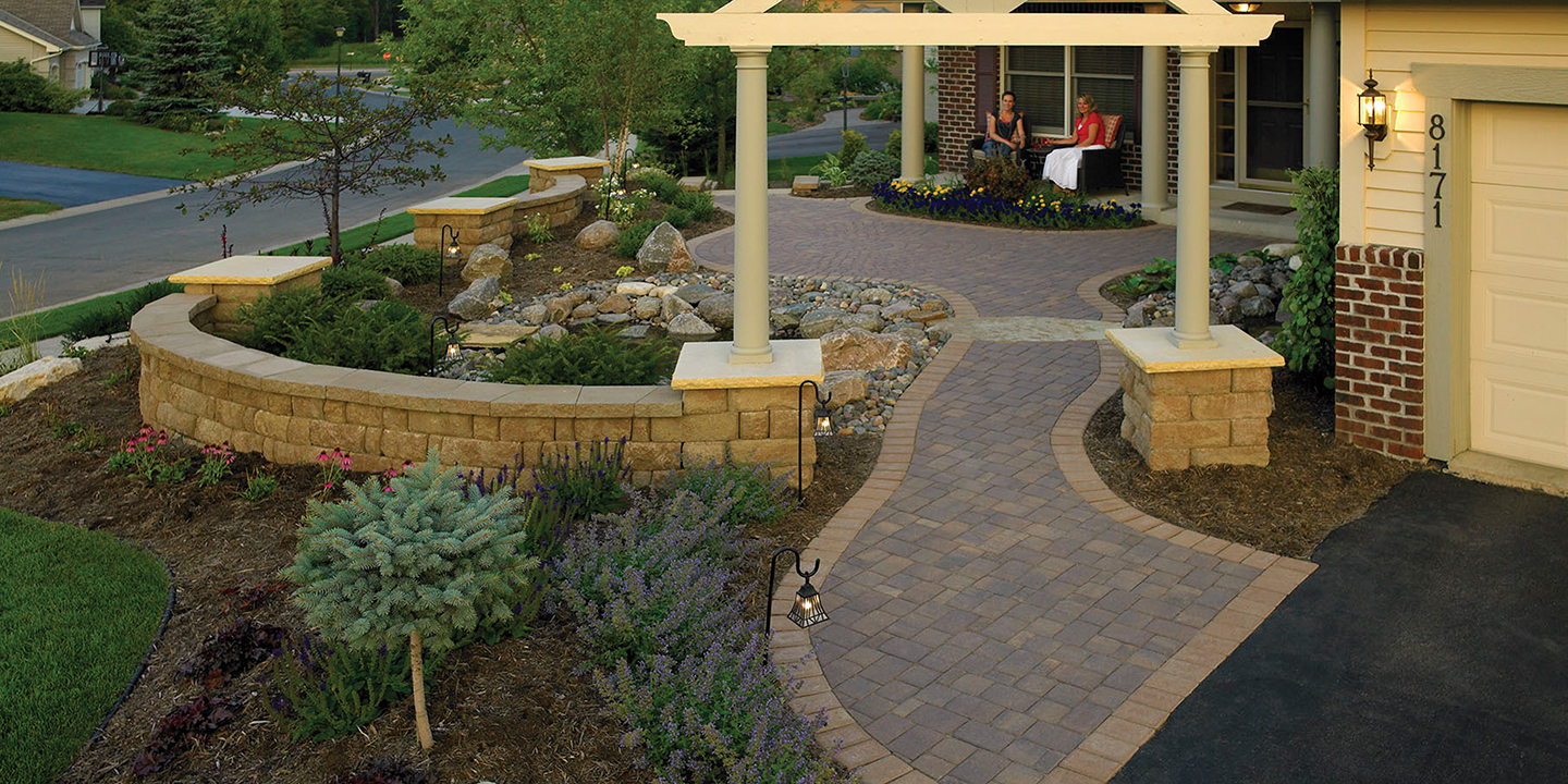 Build A Block Retaining Wall: Planter Ideas from Anchor Wall, image size:1440x720