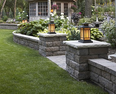 Highland Stone freestanding walls and concrete pavers